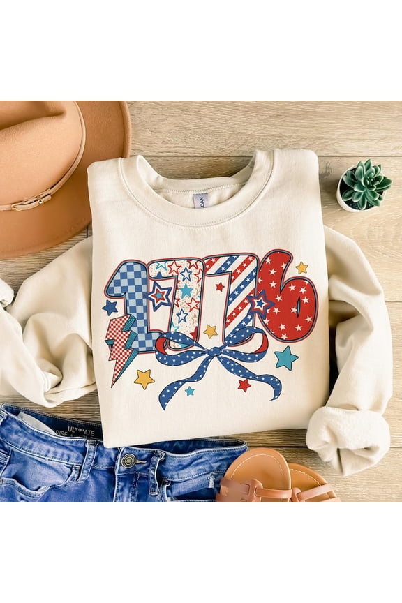 1776 Vintage Coquette Sweatshirt, Retro USA Preppy Memorial Day Pullover, Groovy Patriotic American Flag Shirt