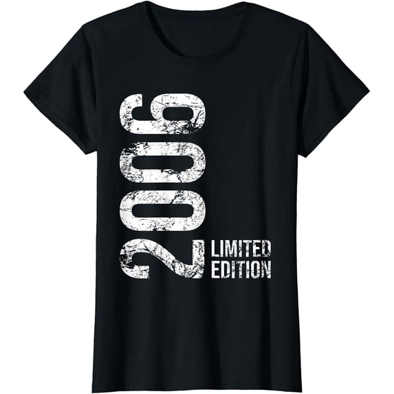 17th Birthday 17 Years Retro Vintage 2006 Gift T-Shirt