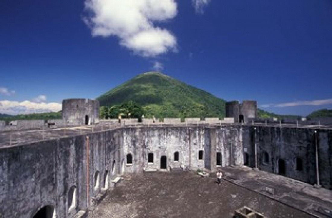 17th Century Dutch Fort Banda Island Indonesia Canvas Art - Michele Westmorland DanitaDelimont (27 x 18)