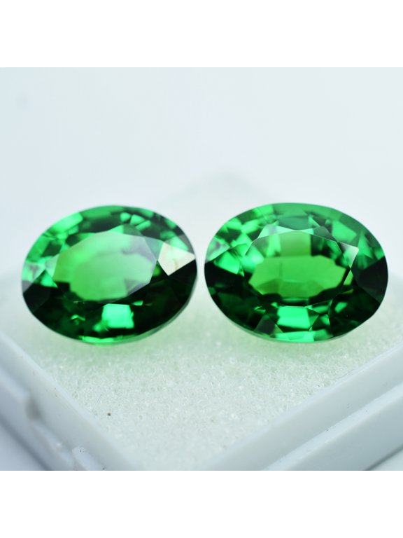 18.95 Ct Natural Tsavorite Garnet CERTIFIED Oval Shape GREEN Brazil Gemstones