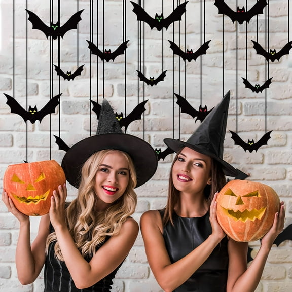 18 Pcs Hanging Bats Halloween Decoration Outside PVC Black Flying Bat Different Sizes Realistic Scary DIY Indoor Outdoor for Hanging in The Tree, Porch, Yard, Lawn, Indoor