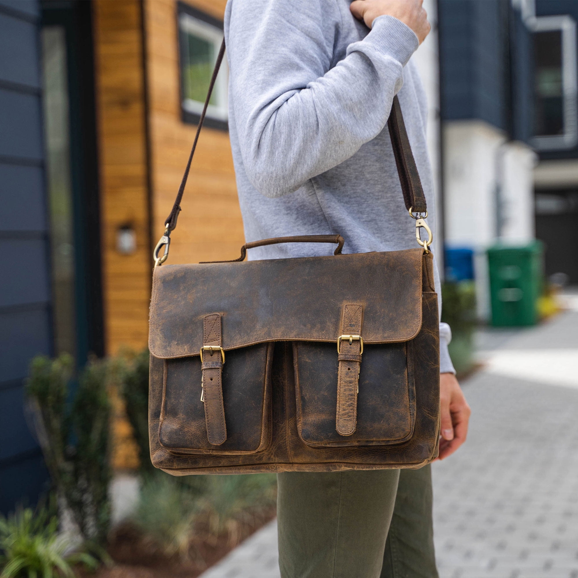 18 inch Buffalo Leather Briefcase Laptop Messenger Office College Bag for Men and Women