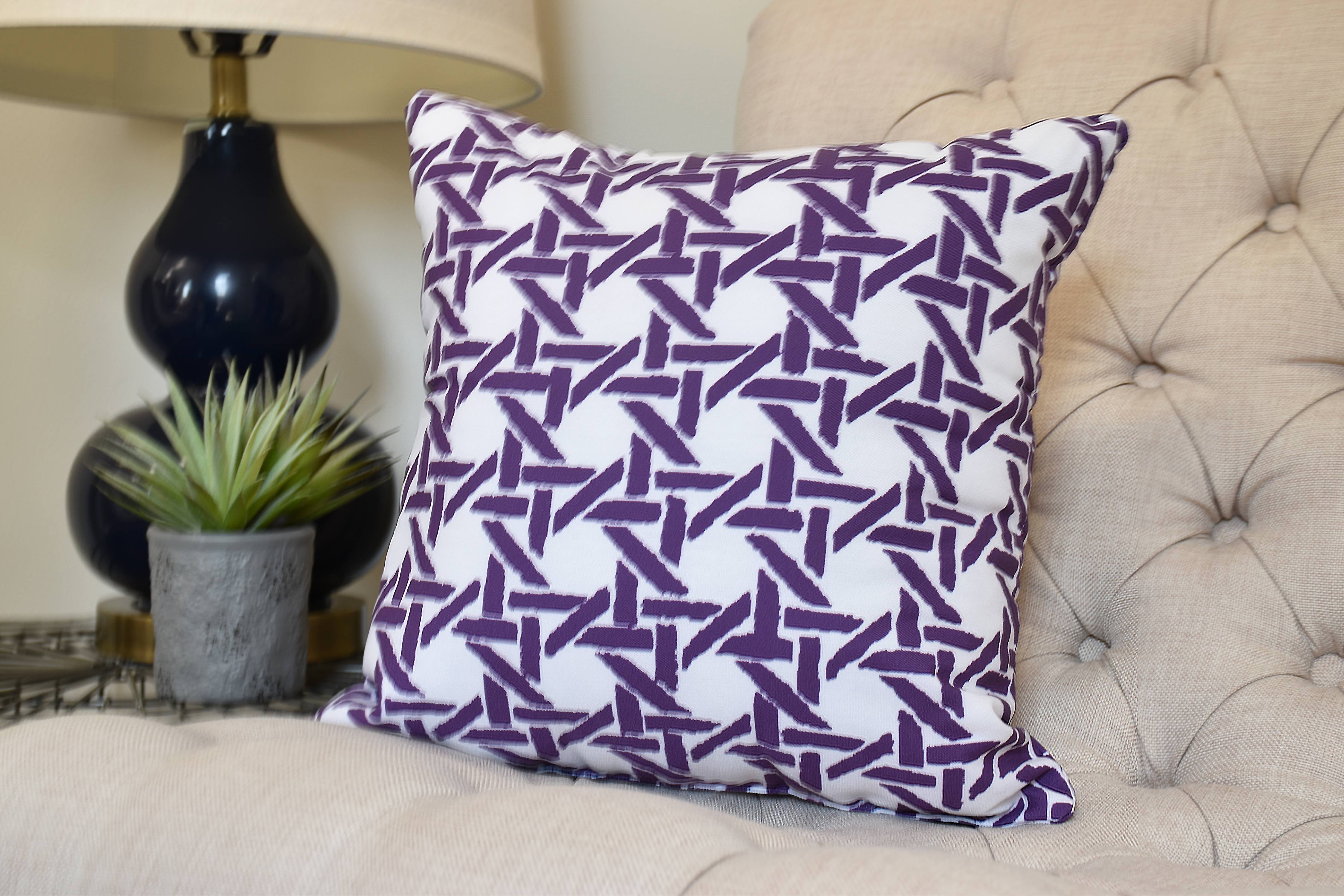 18 x 18 inch, Rattan Geometric Geometric Print Pillow, Purple