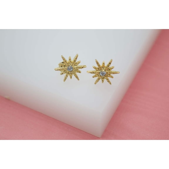 18K Rhodium Filled Sun Star Stud Earrings With CZ Cubic Zirconia Stones (L109)
