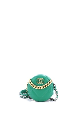 Pre-Owned 19 Round Clutch with Chain Quilted Leather By Rebag