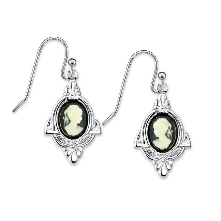 Vintage 1928 jewelry on sale