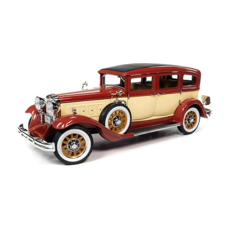 1931 Peerless Master 8 Sedan, Burgundy and Cream - Auto World
