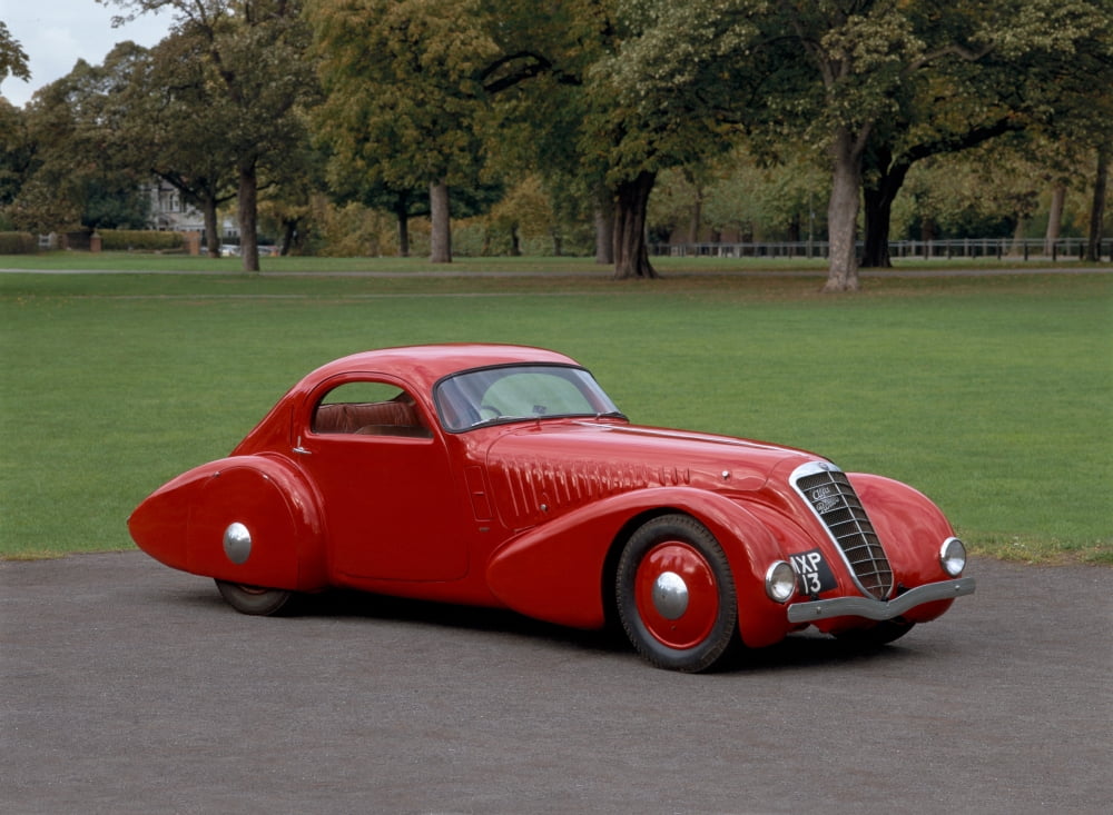 1933 Alfa Romeo 8C-2300 Berlina sport 23 litre Country of origin Italy Canvas Art - Panoramic Images (18 x 24)