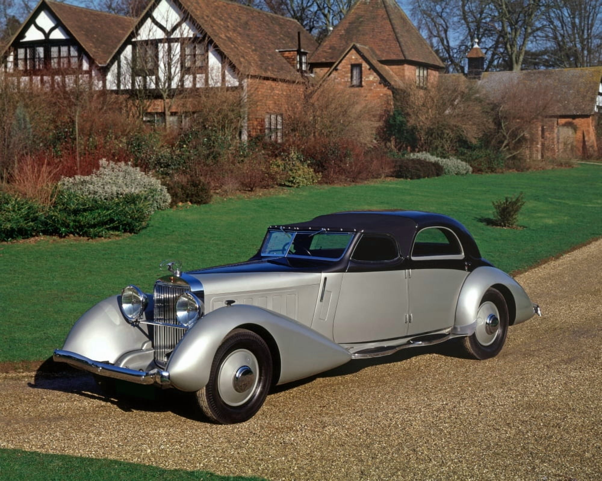 1935 Hispano Suiza K6 Fernandez & Darrin Coupe Chauffeur limousine built for Anthony Gustav of the Rothschild banking house Country of origin Spain Canvas Art - Panoramic Images (22 x 28)