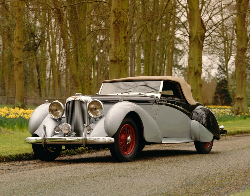 1939 Lagonda LG6 Rapide 2-door drophead coupe 45 litrestraight-6 OHV engine Country of origin United Kingdom Canvas Art - Panoramic Images (22 x 28)