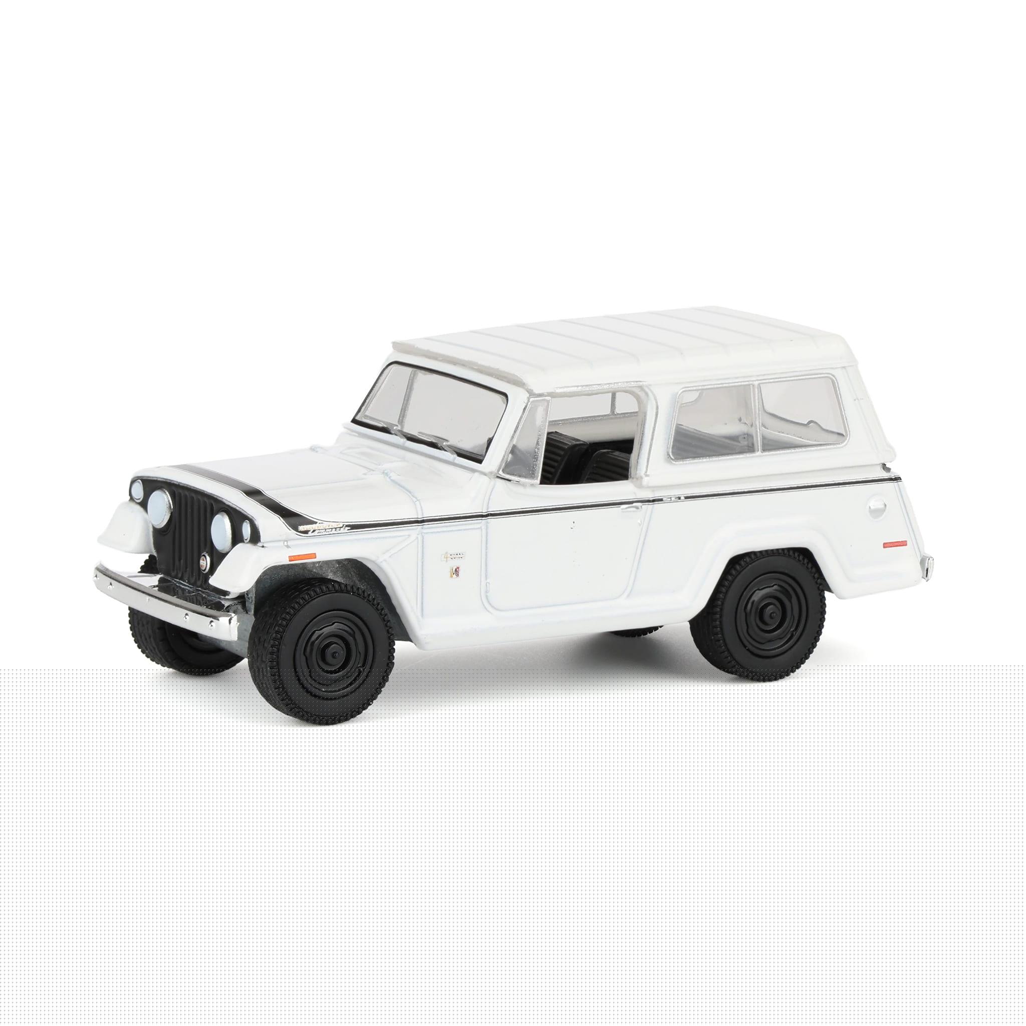 GreenLight 1/64 1971 Jeep Jeepster Commando, White, All-Terrain Series 17 35310-C