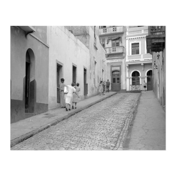 1942 San Juan Puerto Rico Photo Print - 8x10 Inch Vintage Photo of People Carrying Water in San Juan Puerto Rico Poster