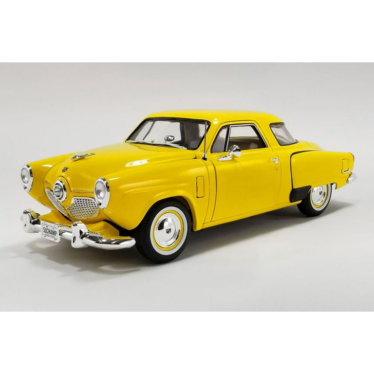 1951 Studebaker Champion, Yellow - Acme A1809203 - 1/18