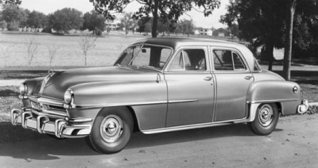 1952 Chrysler Saratoga Canvas Art - (24 x 36)