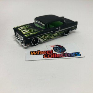 1955 Chevy * 1:64 Scale Diecast Model Diorama * F2670