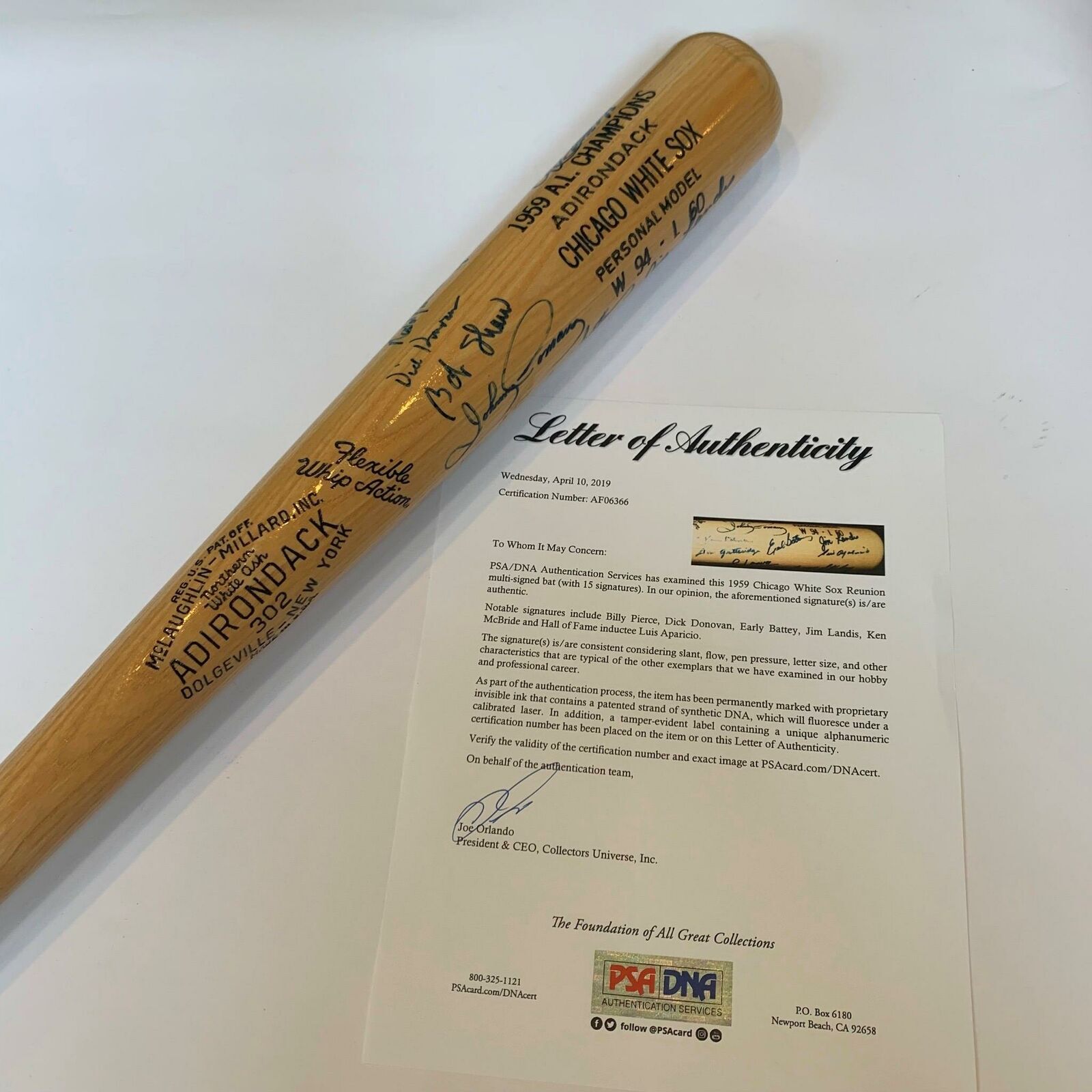 1959 Chicago White Sox American League Champs Team Signed Bat 15 Sigs