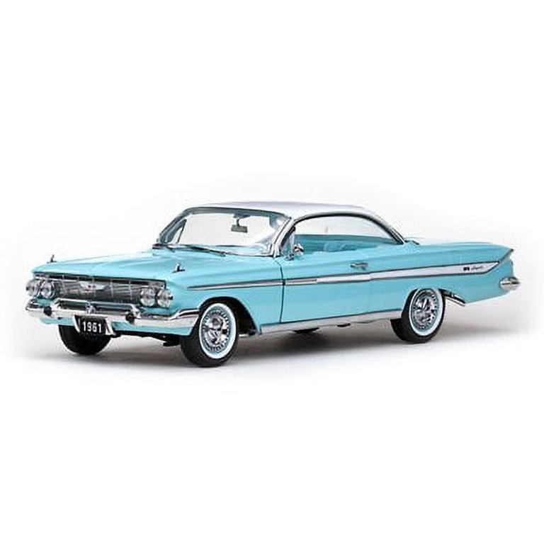 1961 Chevrolet Impala Sport Coupe SS 409 Seamist Turquoise
