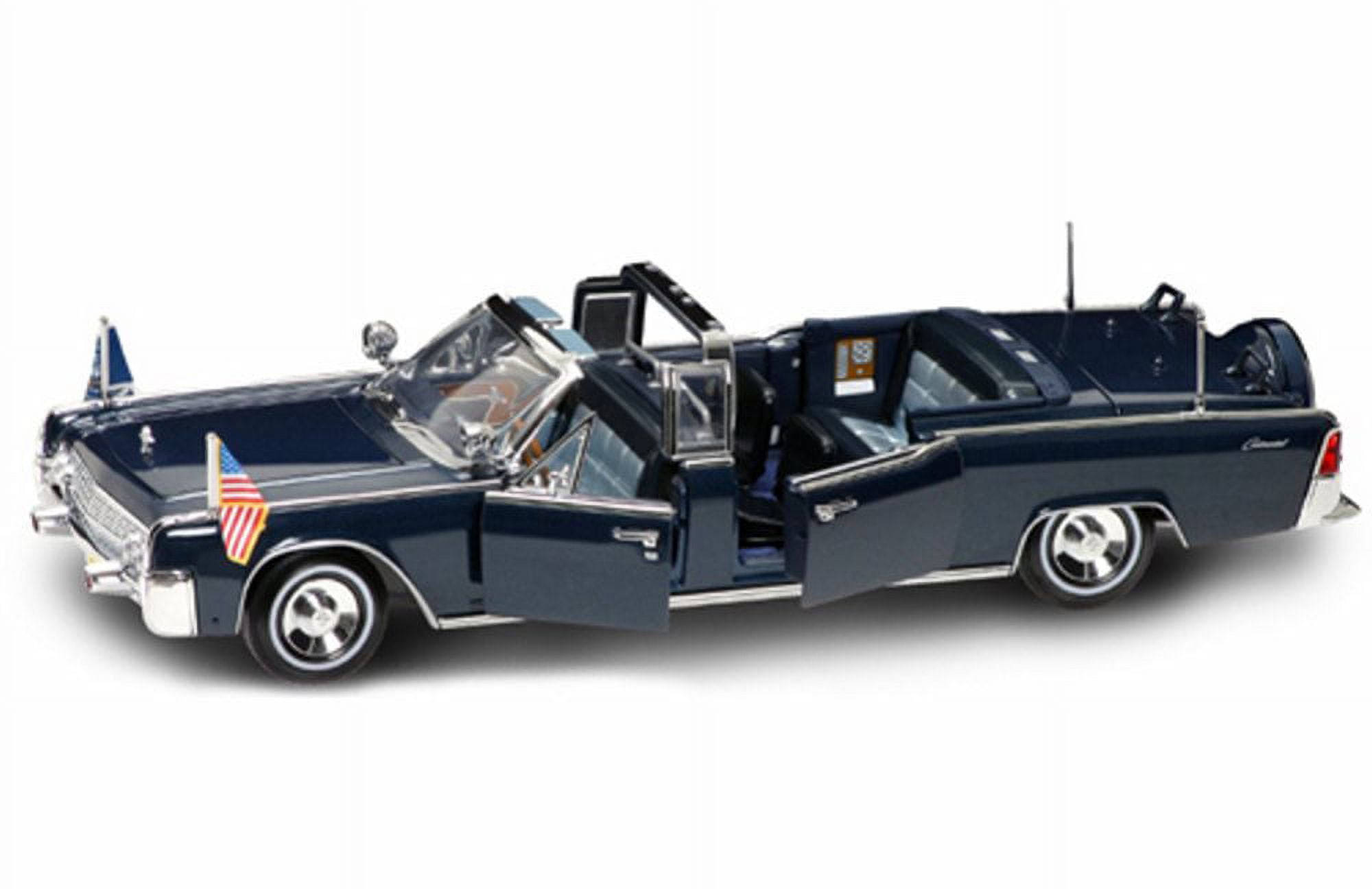 1961 Lincoln X100 Kennedy Limousine, Dark Blue - Road Signature