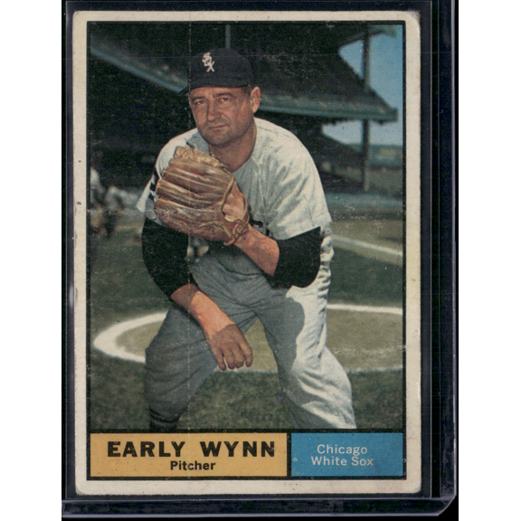 1961 Topps EARLY WYNN #455