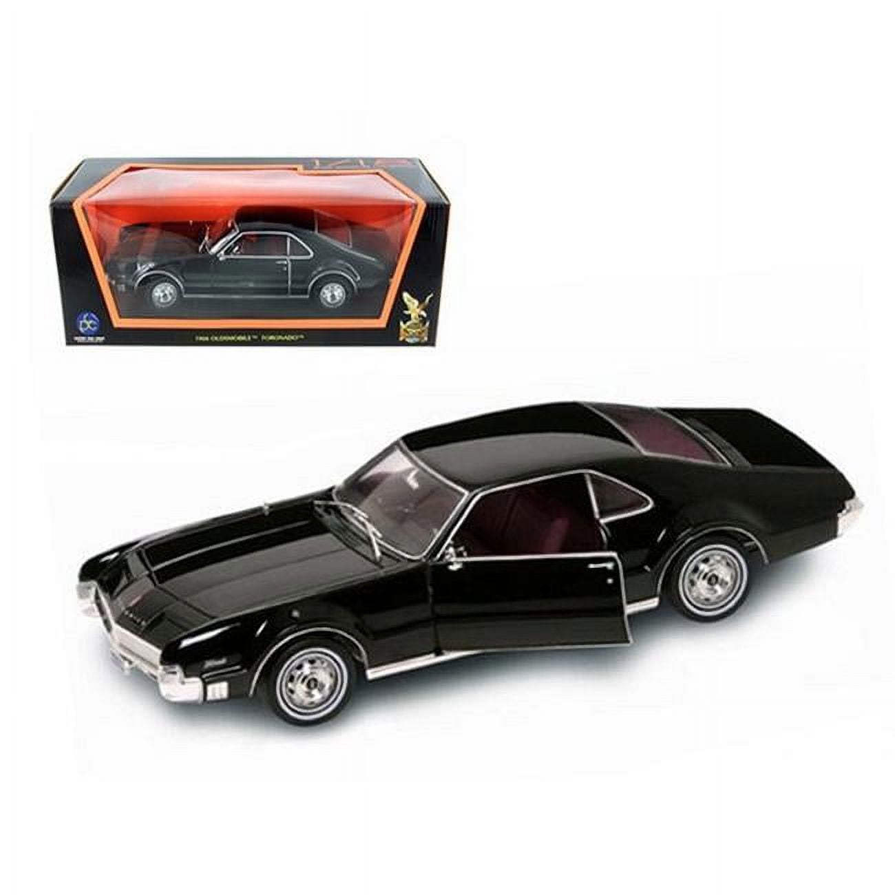 1966 OLDSMOBILE TORONADO 1:18 Scale Diecast Model by Lucky