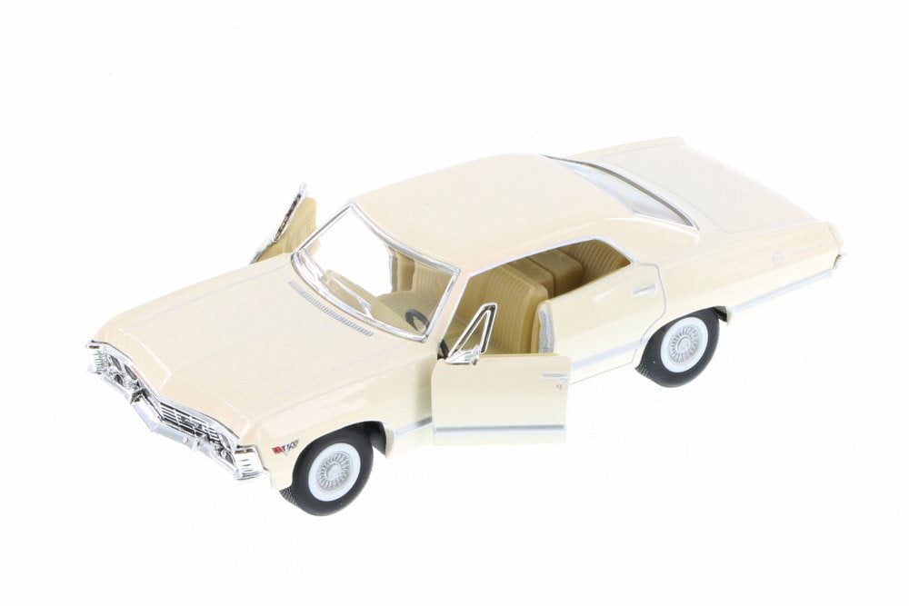 1967 Chevy Impala Hard Top, White - Kinsmart 5418D - 1/43 Scale