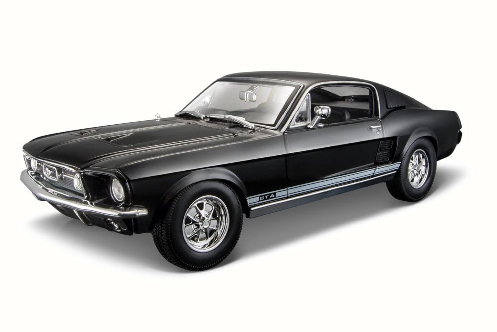 1967 Ford Mustang GTA FastBack, Black - Maisto 31166 - 1/18 Scale Diecast Model Toy Car