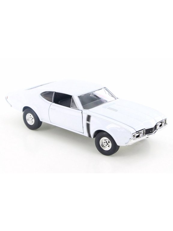 1968 Oldsmobile 442 Hard Top, White - Welly 24024 - 1/24 Scale Diecast Model Toy Car (Brand New but NO BOX)