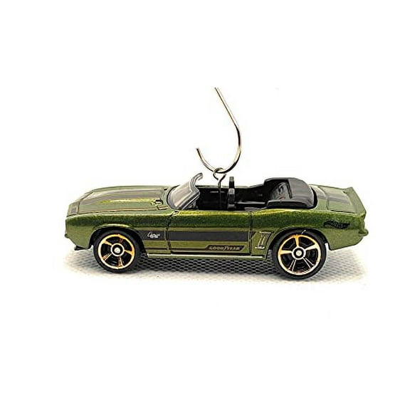 1969 Chevy Camaro Convertible Christmas Ornament 1:64 Green