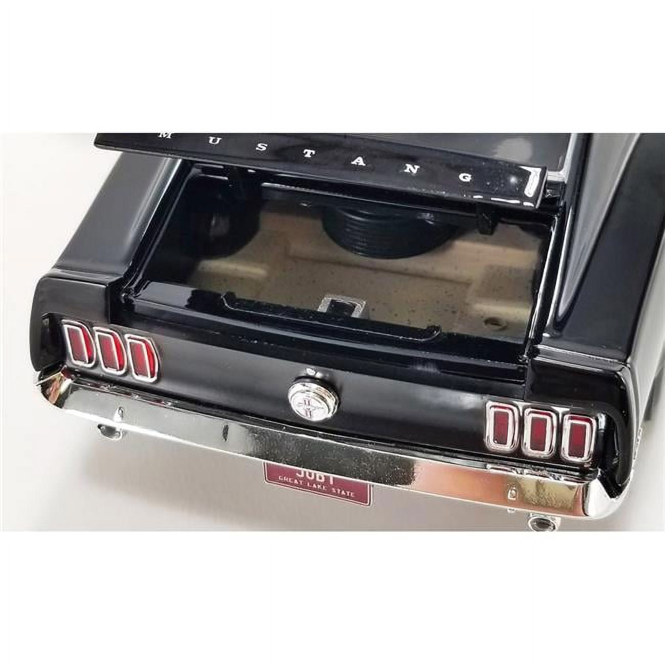Ford Mustang BOSS 429 限定版 1/18スケール 1/18 1969 Ford Mustang Boss 429 Prototype Bunkie Knudsen's