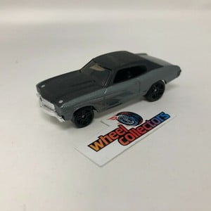 1970 Chevelle SS * 1:64 scale Diecast Model Diorama * A3166