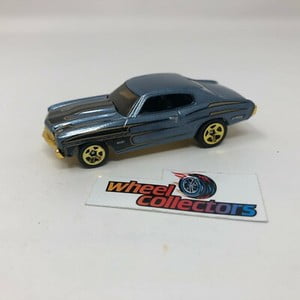 1970 Chevy Chevelle SS * 1:64 scale Diecast Model Diorama * A3256