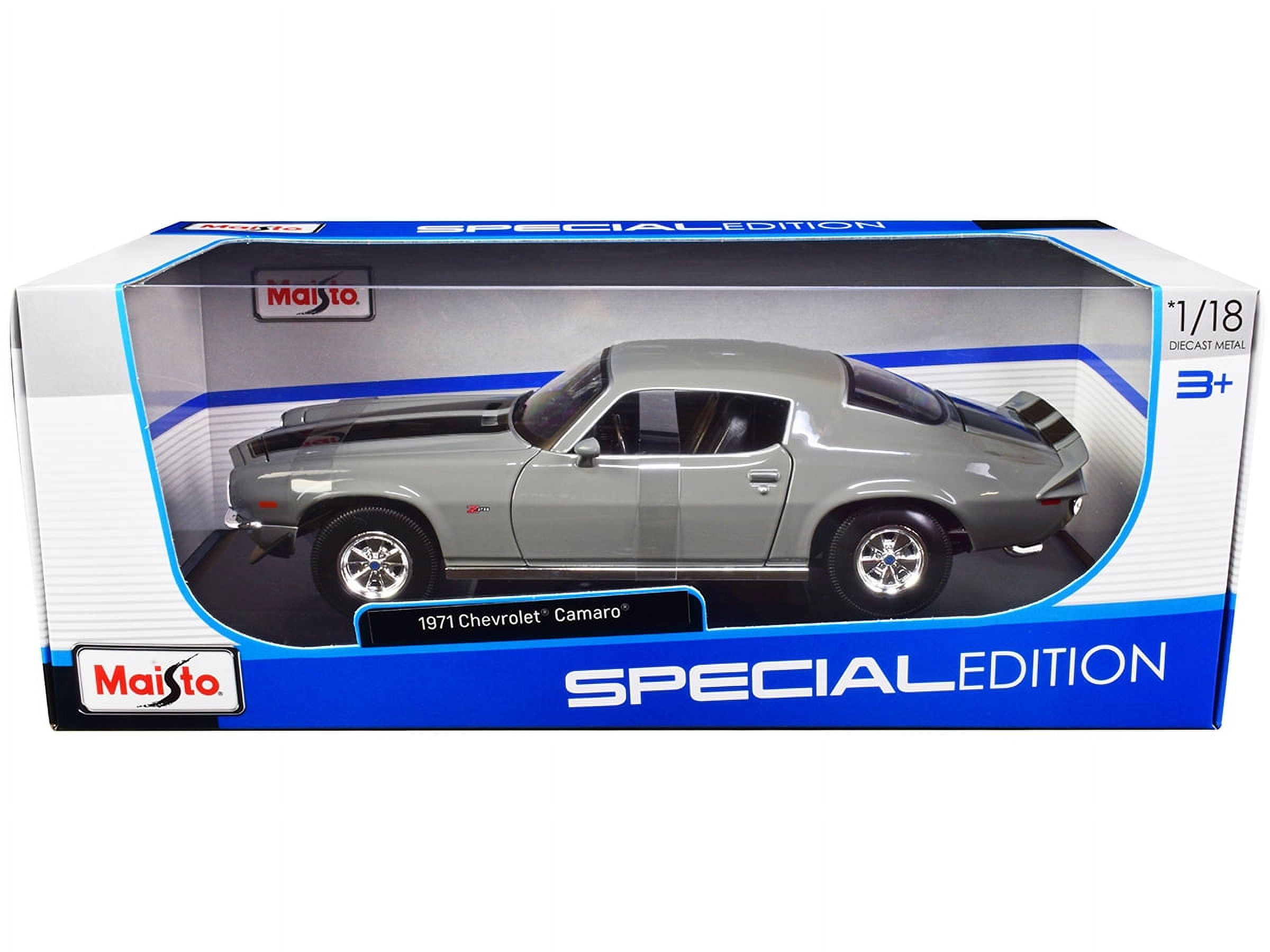 Maisto 1971 Chevrolet Camaro Diecast Collectible Toy Car