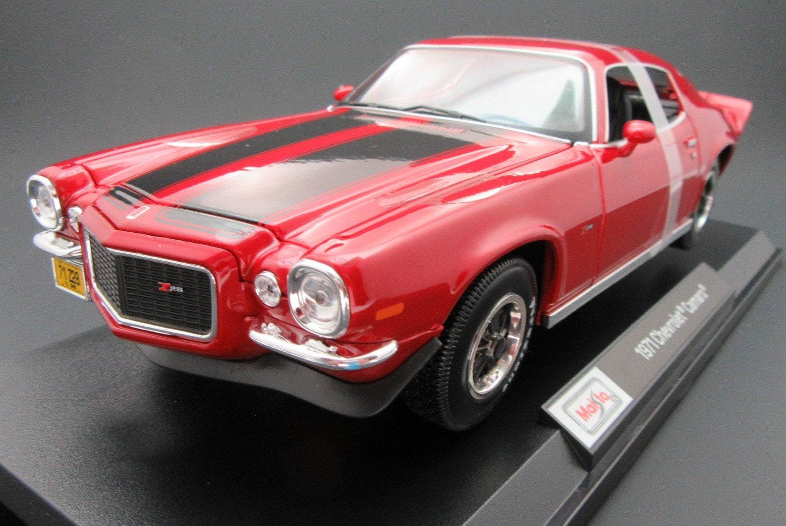 Maistoマイスト/'71 Chevyシボレー Camaroカマロ 1/18 マイスト 1/18 シボレー カマロ Z28 1971 グレー