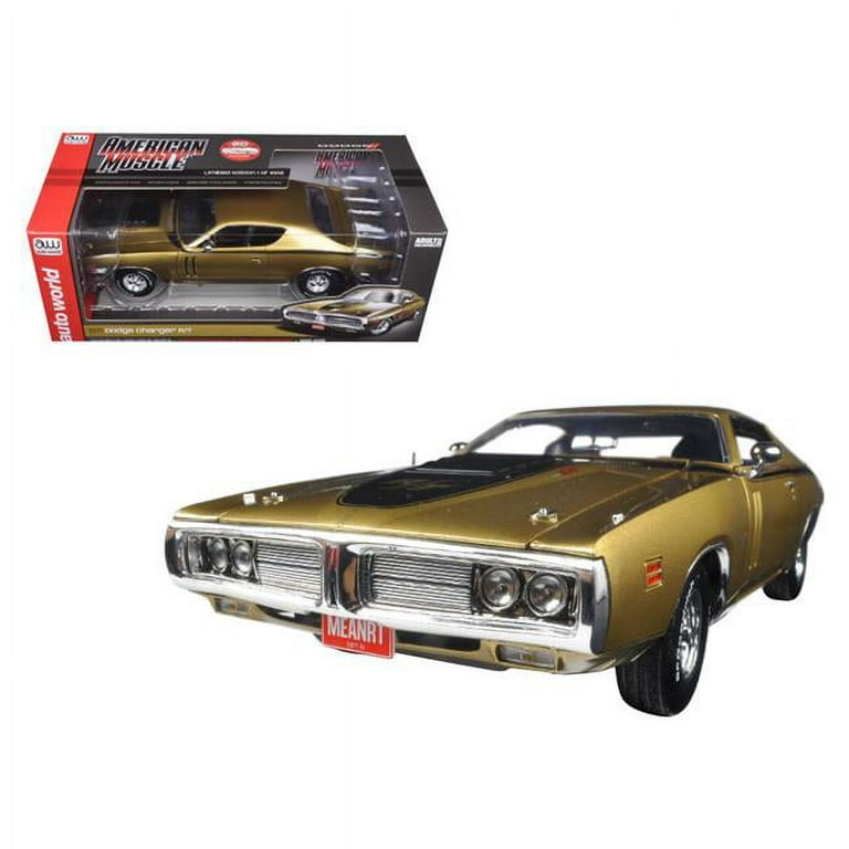 1971 Dodge Charger R/T 440 Six Pack 50th Anniversary GY8 Metallic Gold Ltd  Ed to 1002pc 1/18 Diecast Model by Autoworld
