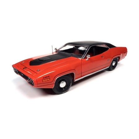1971 Plymouth GTX Hardtop, V2 Tor Red and Black - Auto World AMM1268 - 1/18 scale Diecast Model Toy Car