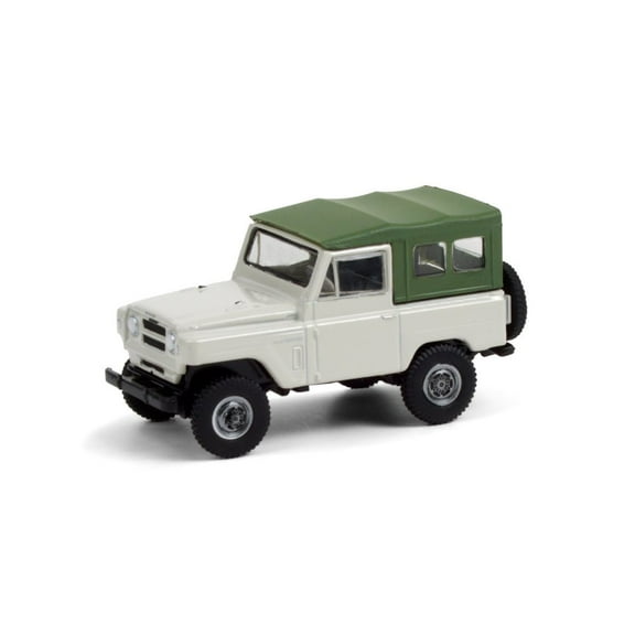 1973 Nissan Patrol 60, Beige/Tan with Green Roof - Greenlight 47070D/48 - 1/64 scale Diecast Model Toy Car