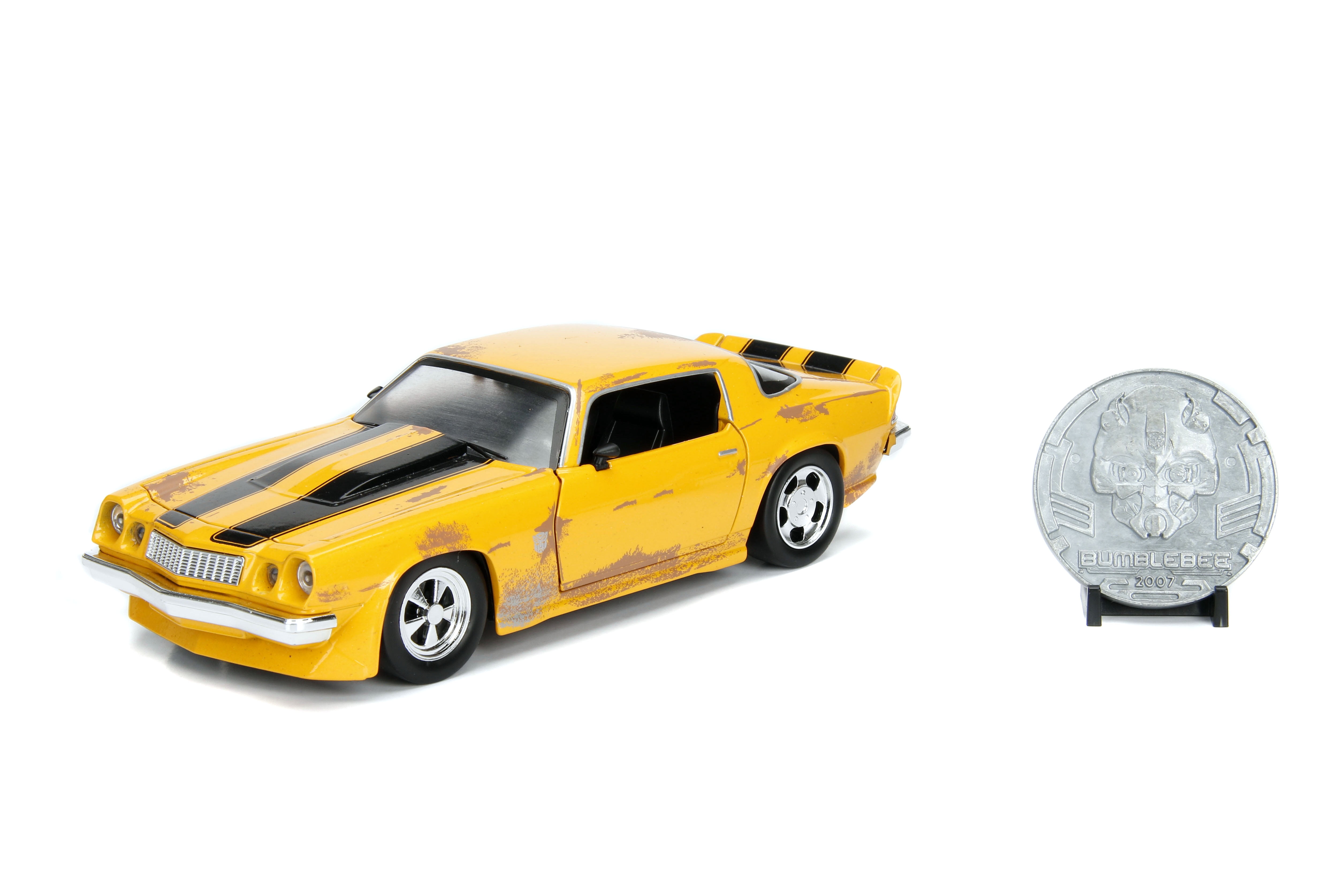 1977 chevrolet camaro bumblebee on chassis & coin transformers shops 1/24 jada 99307