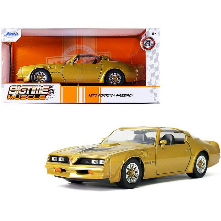 ミニカー 1:24 IT 1977 PONTIAC FIREBIRD 1977 Pontiac Firebird Trans Am with Pennywise Figure, IT