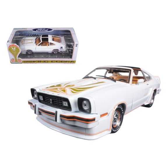 1978 Ford Mustang II King Cobra 5.0 Polar White an