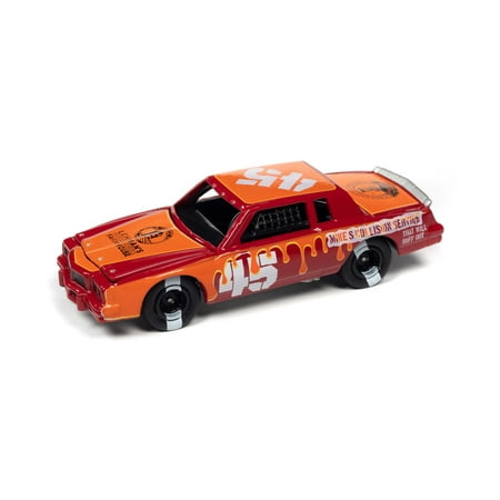 1982 Pontiac Grand Prix Stock Car, Red w/Orange Graphics, Johnny Lightning JLSF024/48B - 1/64 Scale