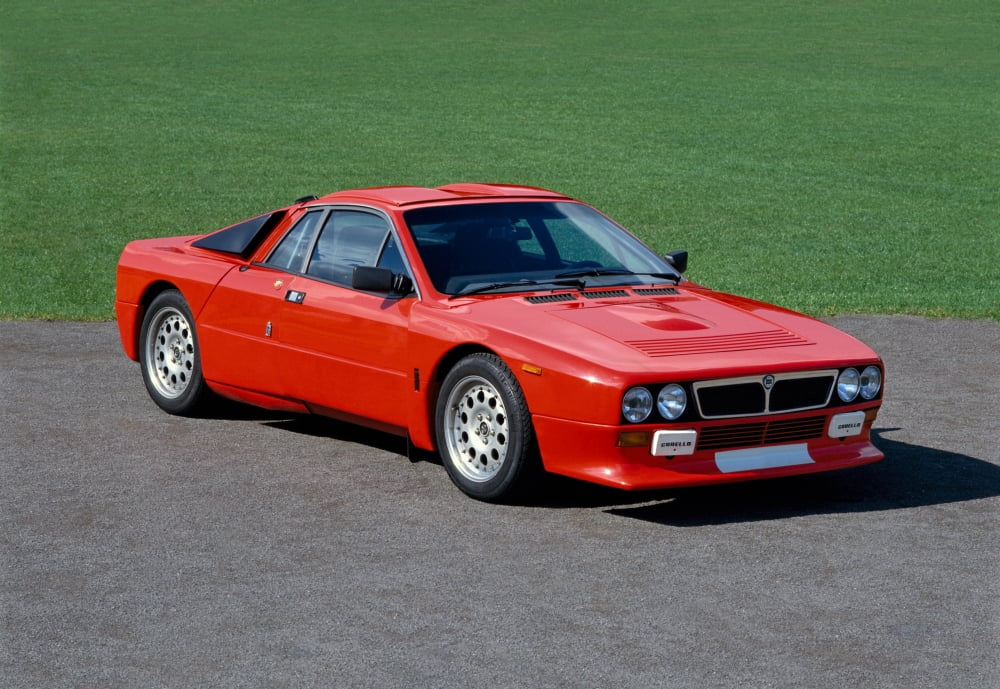 1983 Lancia Abarth Rally 20 litre 2 door coupe Inline-4 DOHC engine producing 325 bhp 8000rpm Country of origin Italy Canvas Art - Panoramic Images (18 x 24)