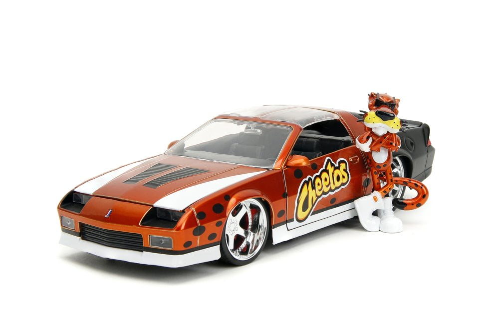 1985 Chevy Camaro Z/28 w/Chester Cheetah Figure, Cheetos