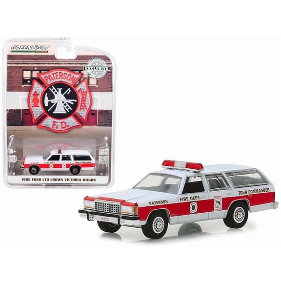 Greenlight 1985 Ford LTD Crown Victoria Wagon Paterson, New Jersey Fire Dept. Hobby Exclusive 1/64 Diecast Model Car