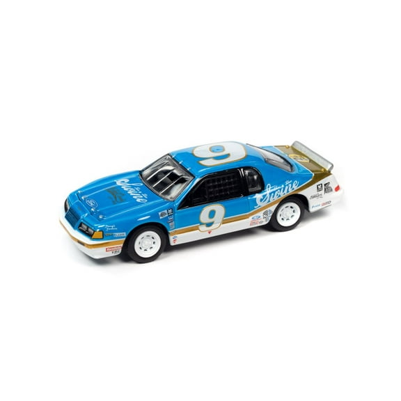1986 Ford Thunderbird Stock Car #9, Blue - Johnny Lightning JLSP252/24B - 1/64 Scale Diecast Car