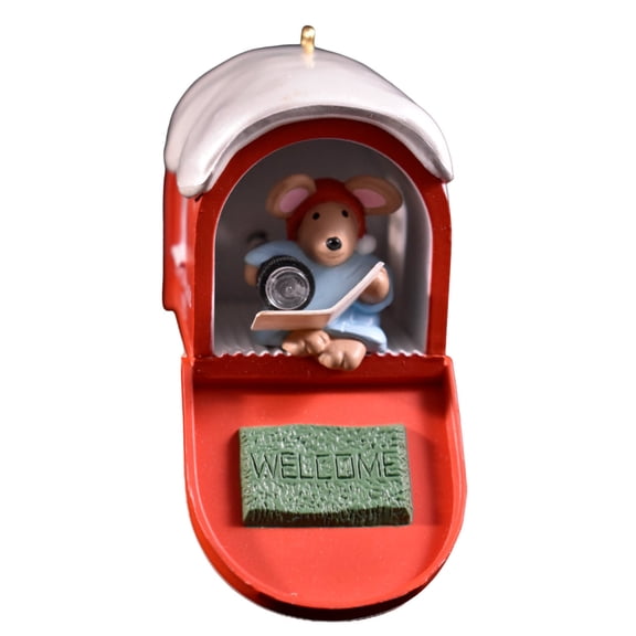 1991 Chris Mouse Mail (Mouse) Hallmark Keepsake Christmas Tree Ornament - QLX7207