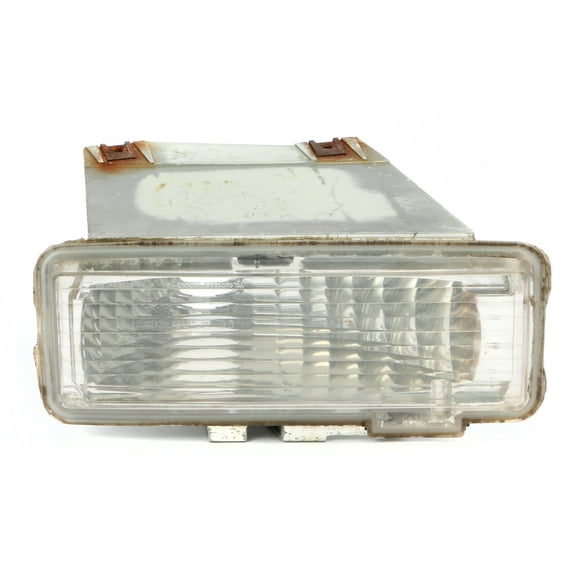 1994-1997 Chevrolet GMC Oldsmobile Single OEM Front Right Head Lamp 16523232