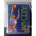 thumbnail image 1 of 1995-96 Jamal Mashburn Fleer Ultra Jam City Hot Pack #5 Basketball Card, 1 of 2