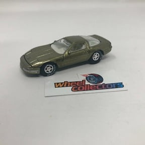 1995 Chevy Corvette ZR-1 * 1:64 Scale Diecast Model Diorama * F2176