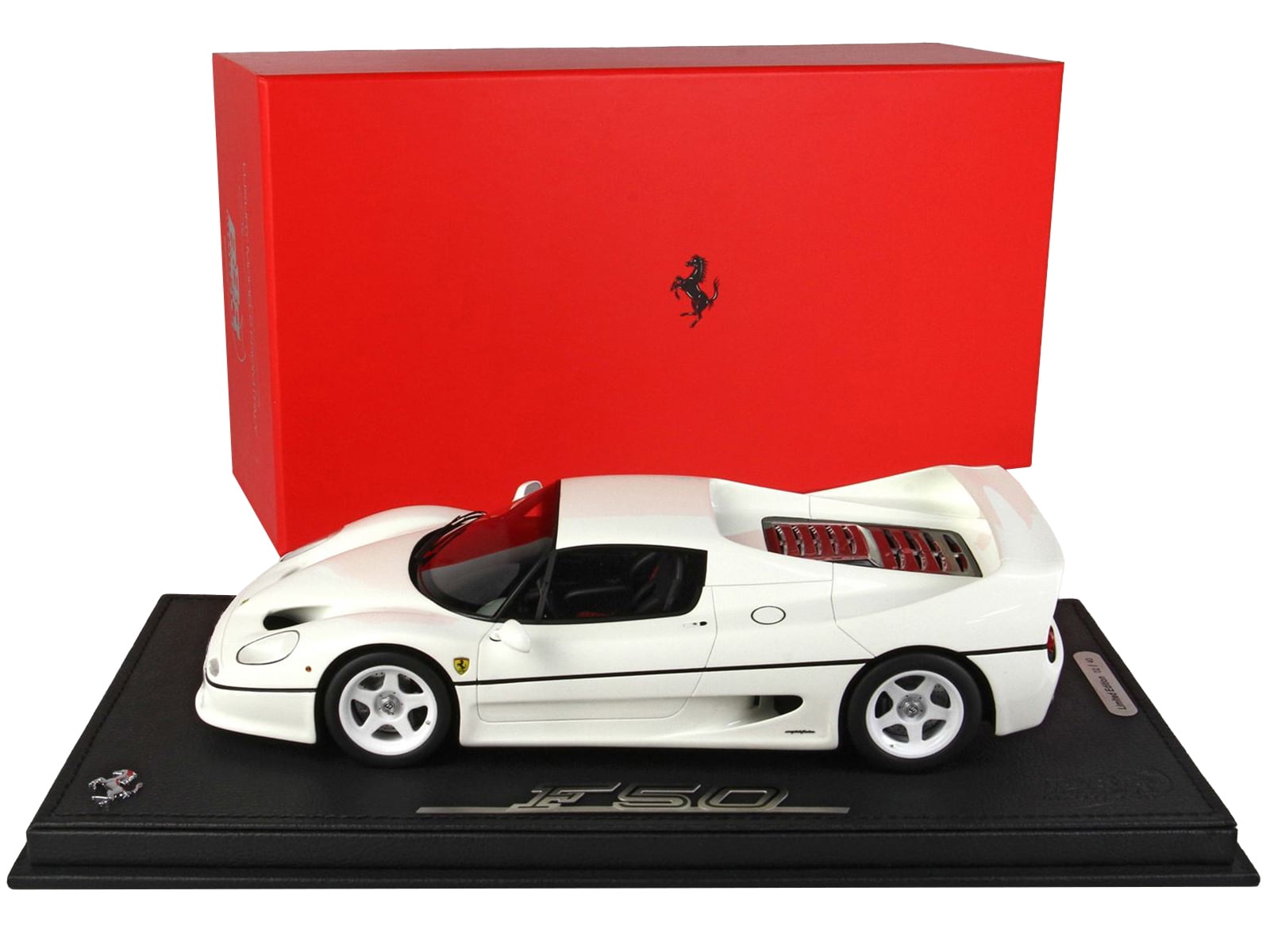 お気に入りの 1995 Ferrari F50 Coupe Avus White with DISPLAY CASE Limited ミニカー