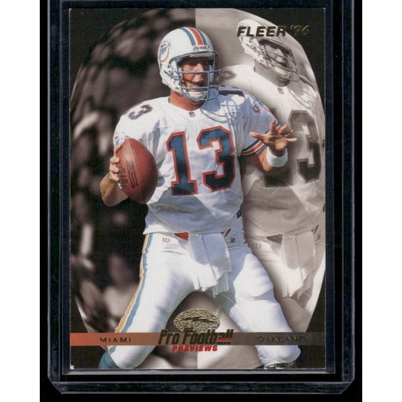1996 Fleer Pro Football Previews Dan Marino Miami Dolphins #195 Football Card